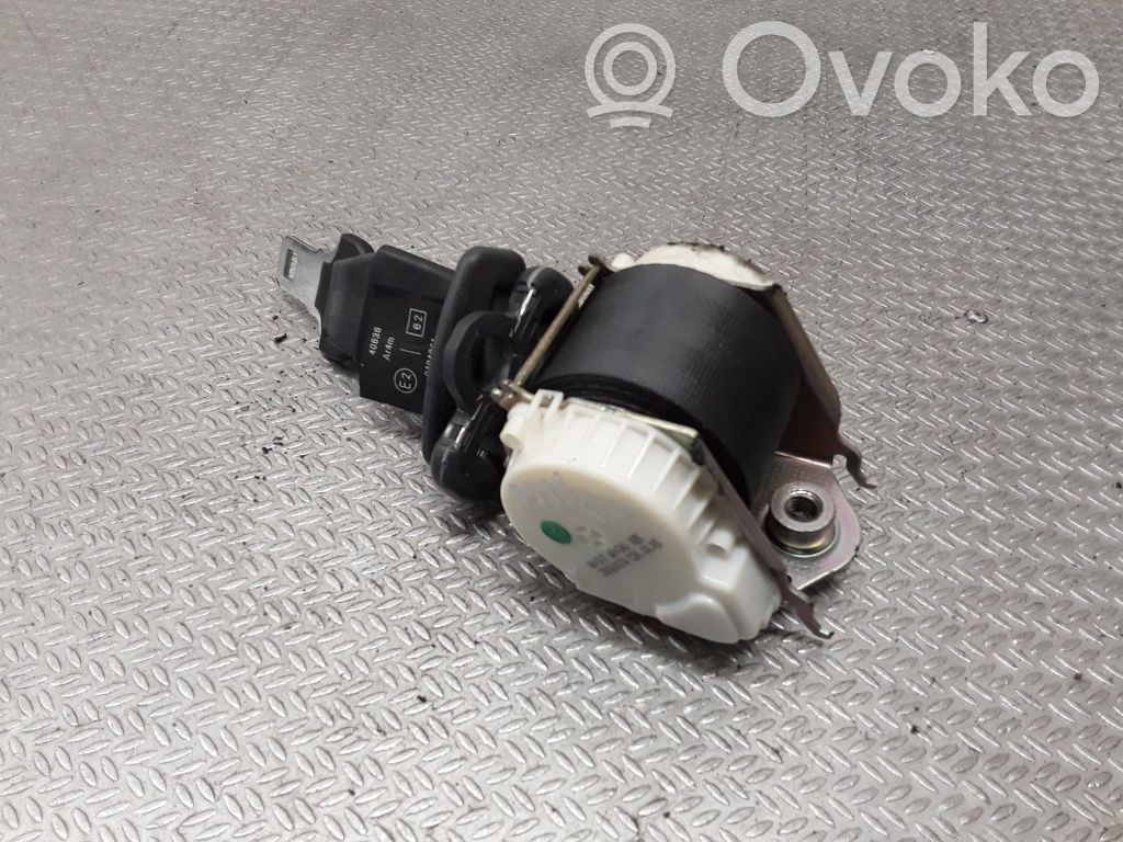 Renault Clio III Cinturón medio (trasero) 