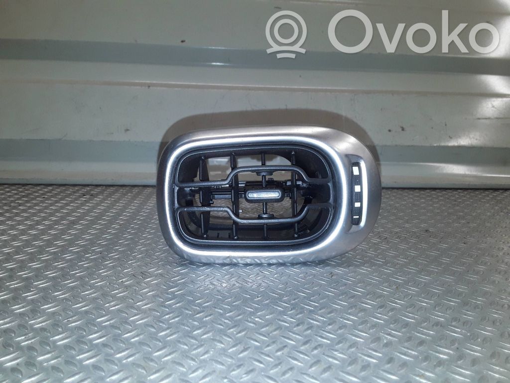 Citroen C3 Picasso Rejilla de ventilación central del panel 