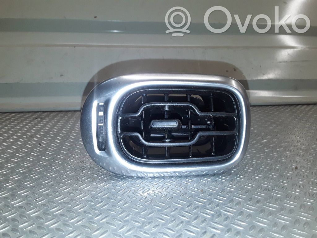 Rejilla de ventilación central del panel   9682570377,8578007010