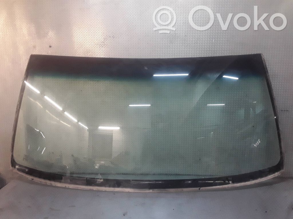 Front windscreen/windshield window