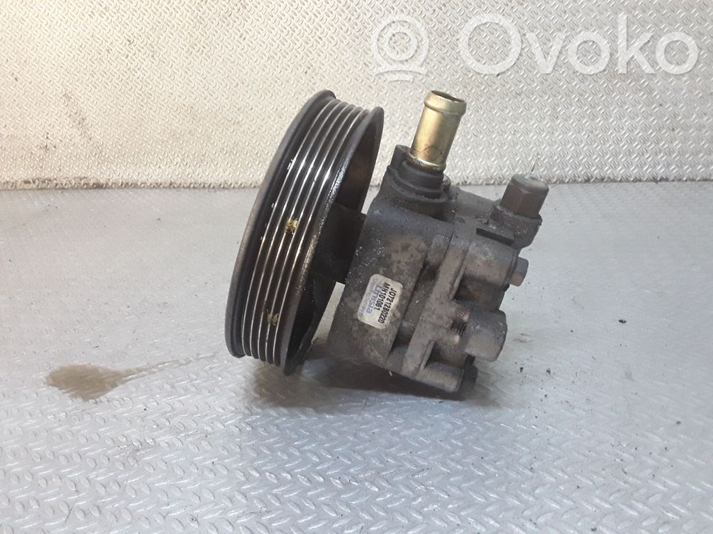 Vairo stiprintuvo siurblys   MN101061