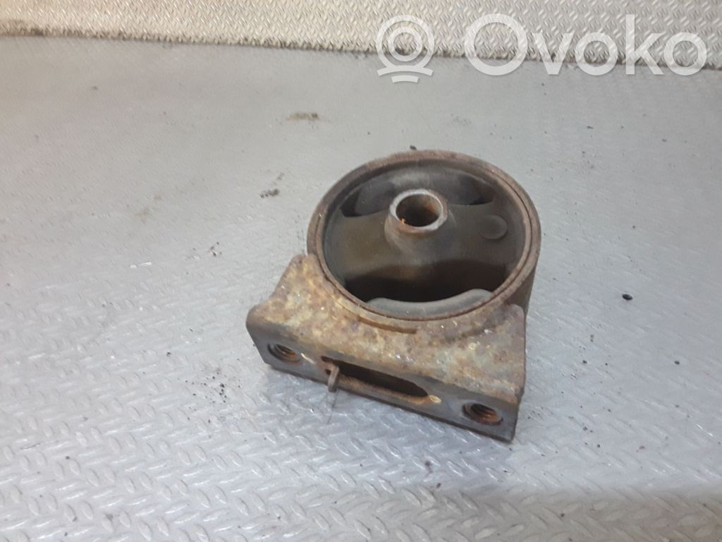 Engine mount bracket