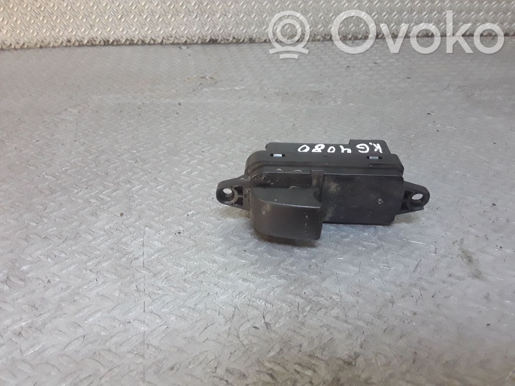 Mazda CX-7 Electric window control switch 