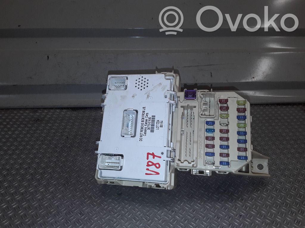 Opel Agila B Saugiklių blokas 