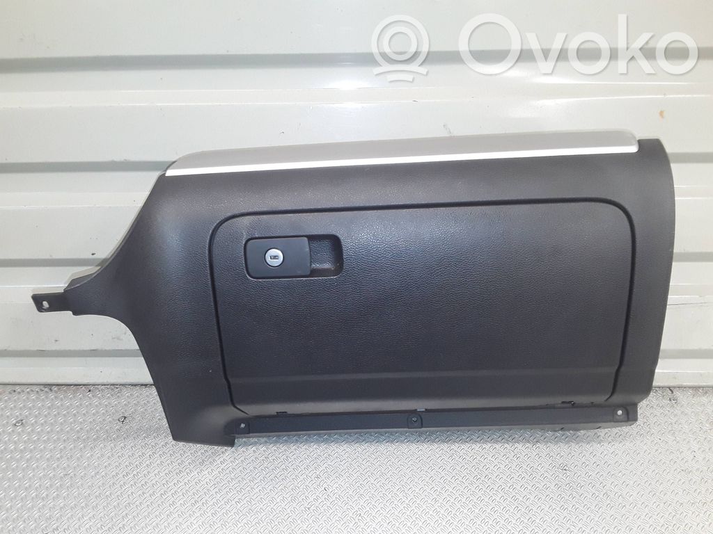 Guantera   1K1857290