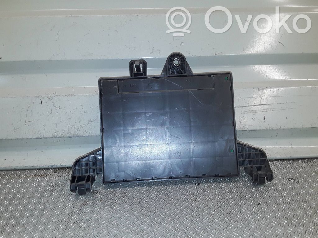 Opel Astra J Modulo fusibile 