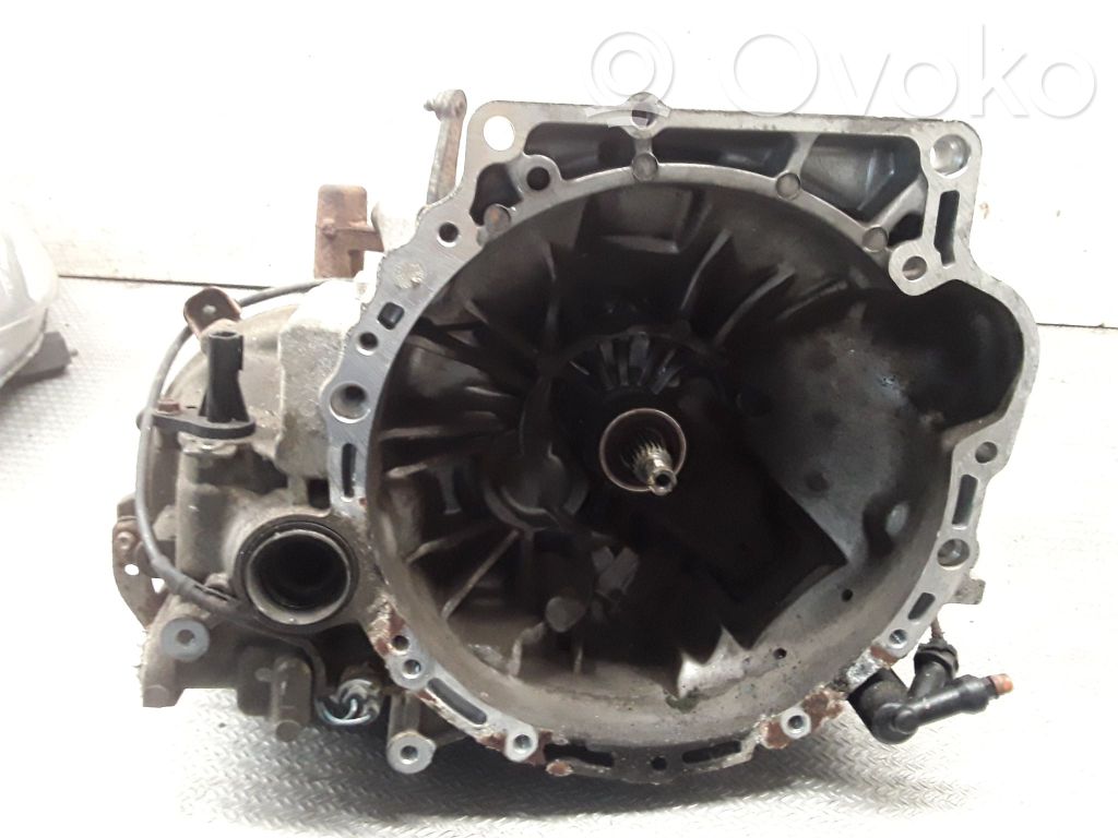 Mazda 2 Cutie viteze manuală cu 5 trepte 