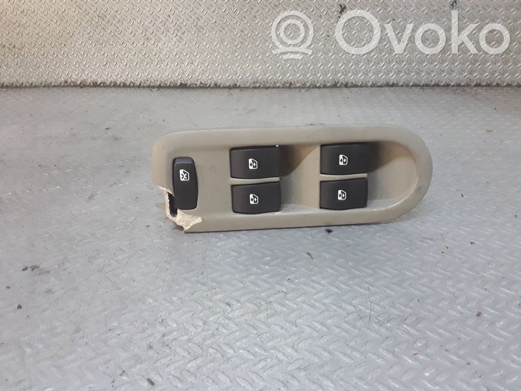 Renault Scenic II -  Grand scenic II Interruptor del elevalunas eléctrico 