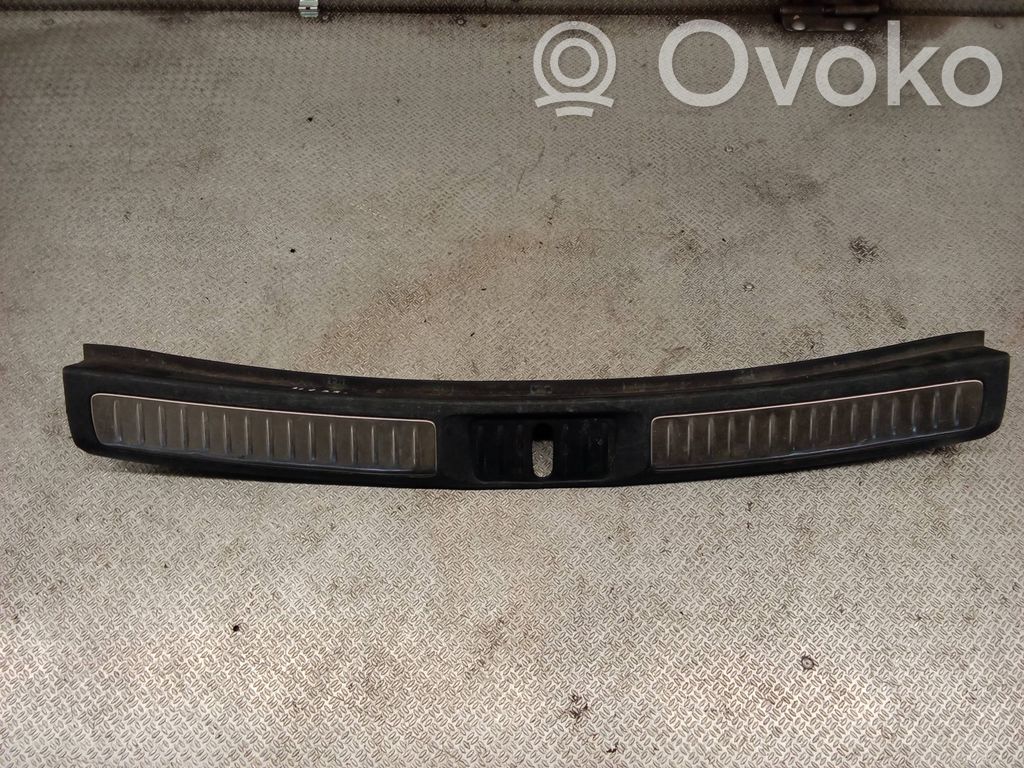 Toyota Avensis T270 Rivestimento di protezione sottoporta del bagagliaio/baule 