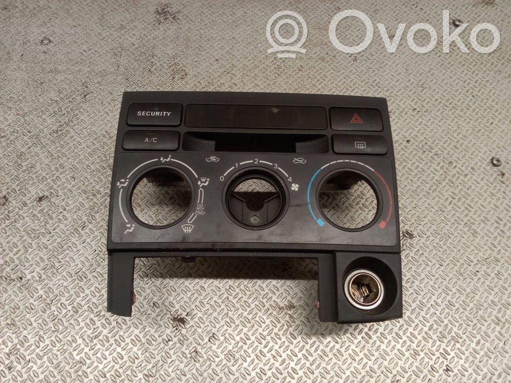 Toyota Corolla Verso E121 Unidad de control climatización 