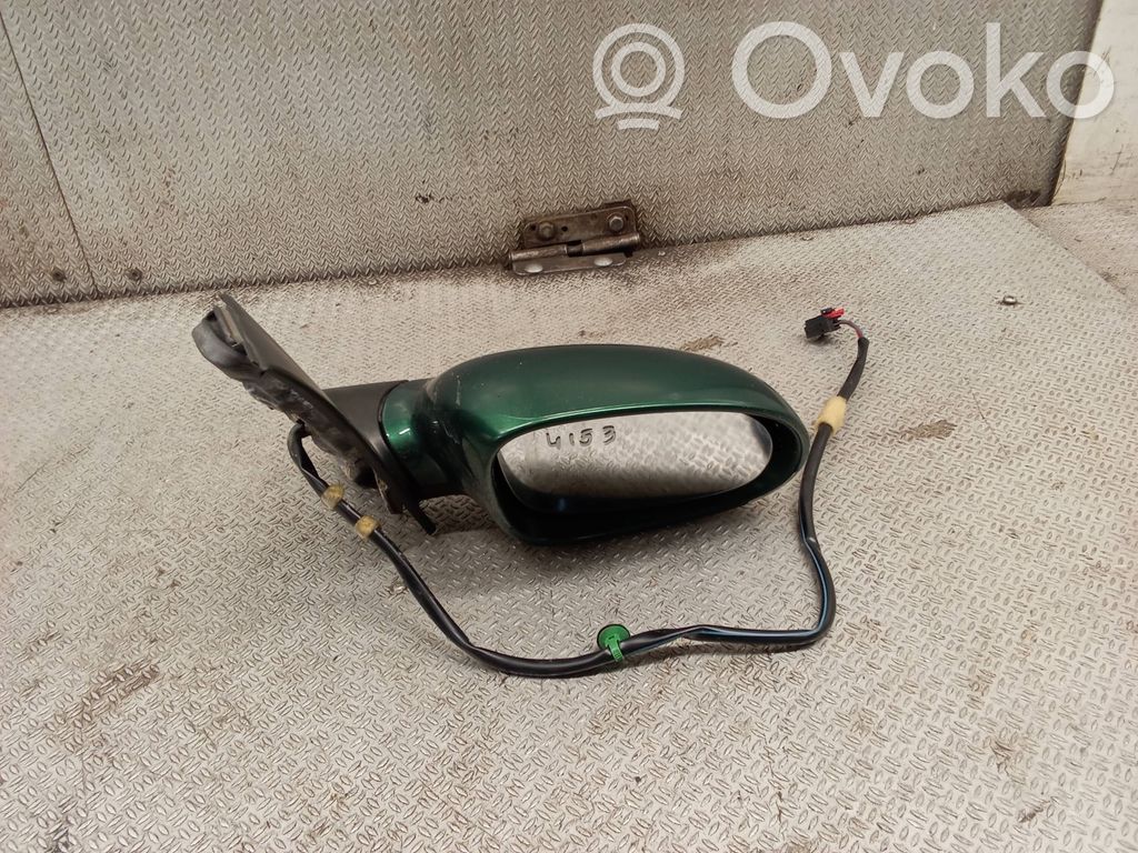 Front door electric wing mirror