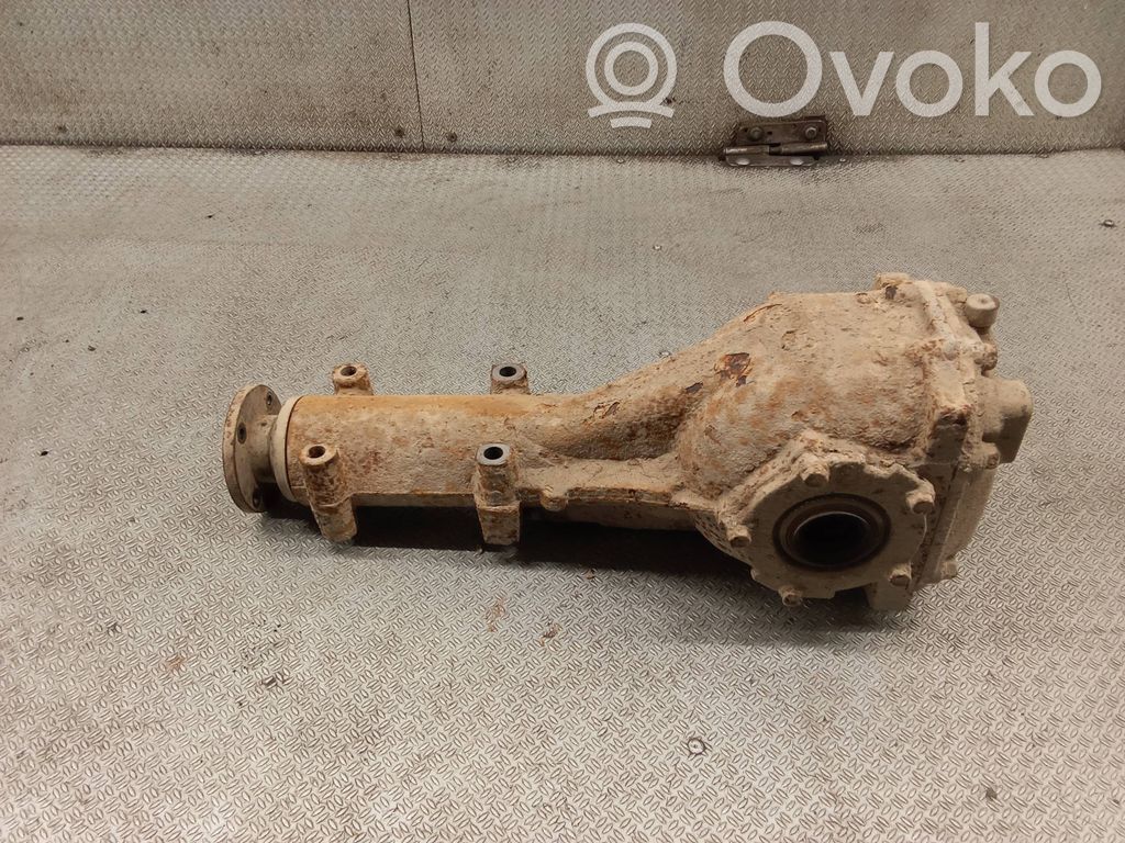 Rear differential   1271