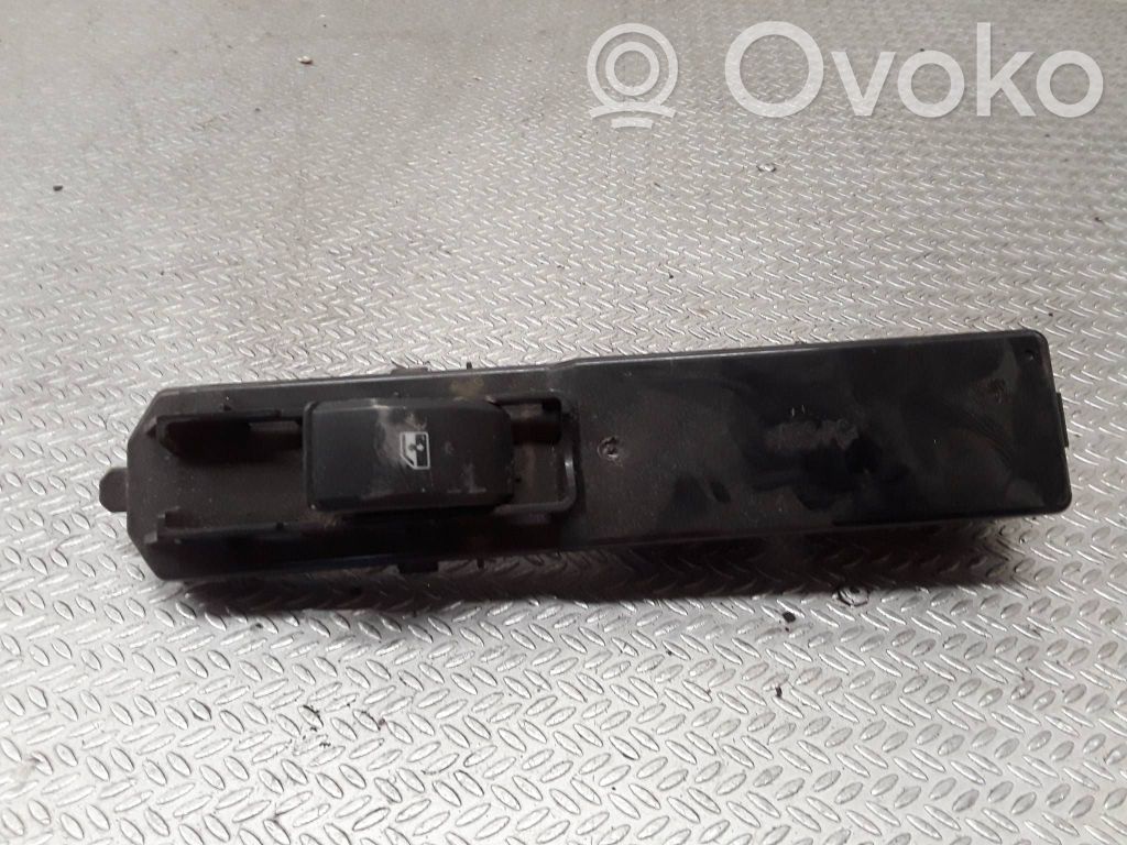 Cadillac BLS Electric window control switch 