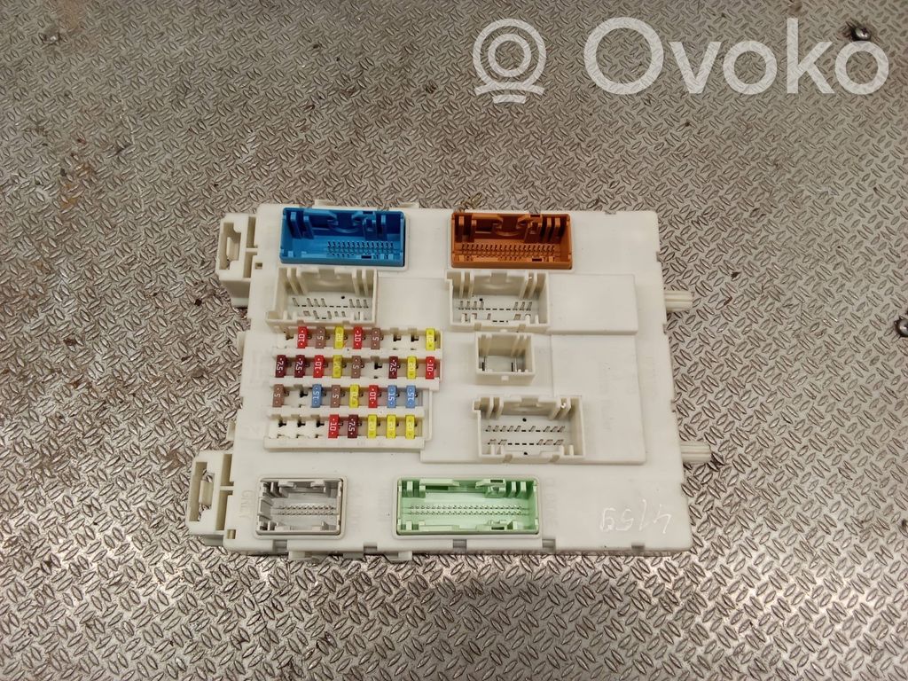 Ford Focus Fuse module 