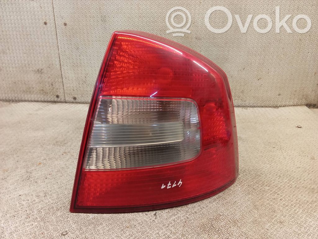 Skoda Octavia Mk2 (1Z) Luci posteriori 