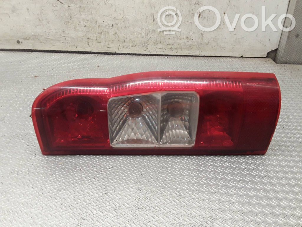 Rear/tail lights