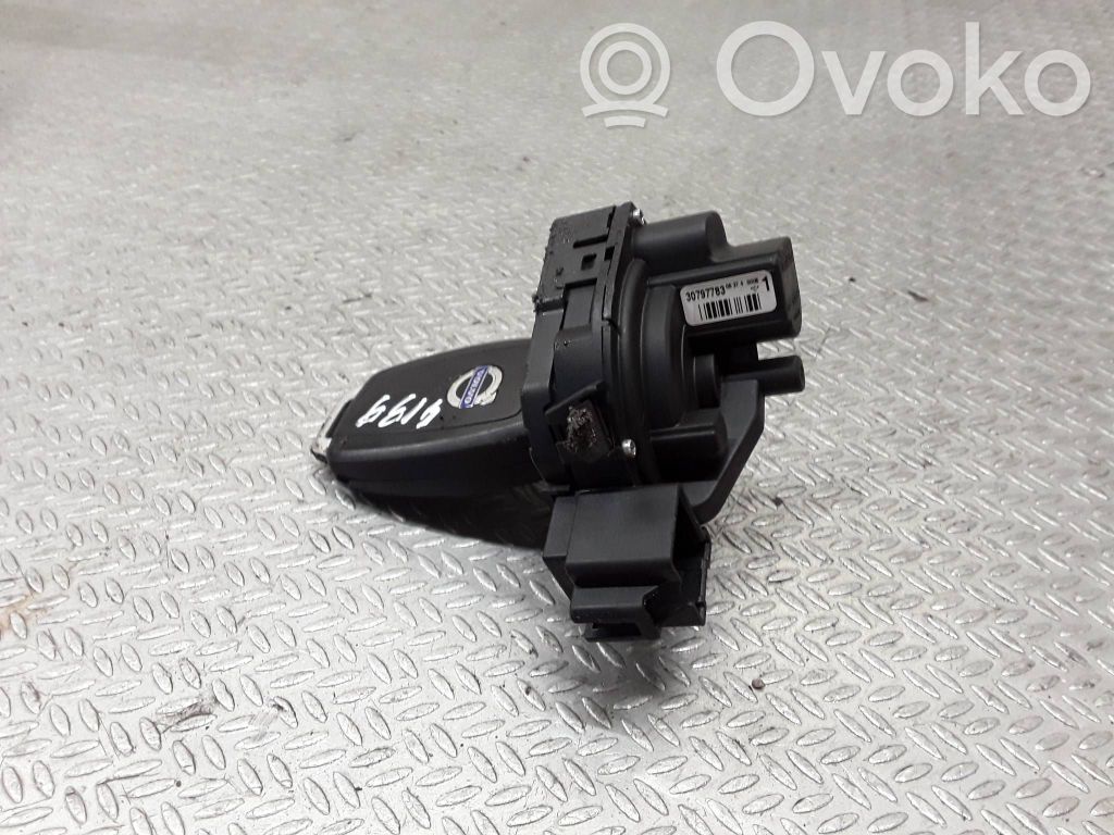 Volvo V50 Užvedimo spynelė 