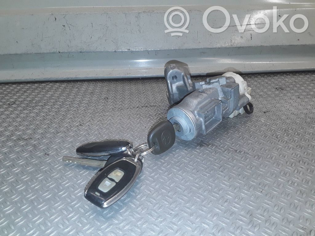 Užvedimo spynelė   45020336