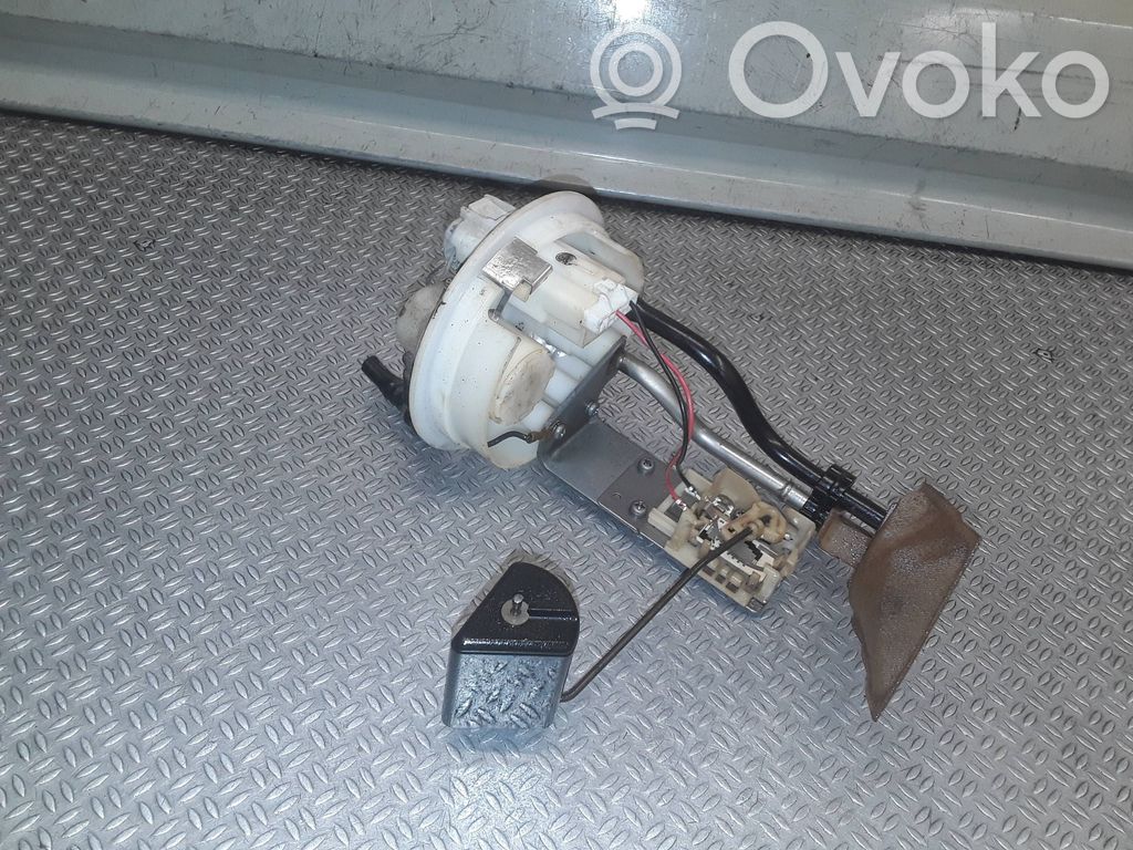 Toyota Corolla Verso E121 Fuel level sensor 