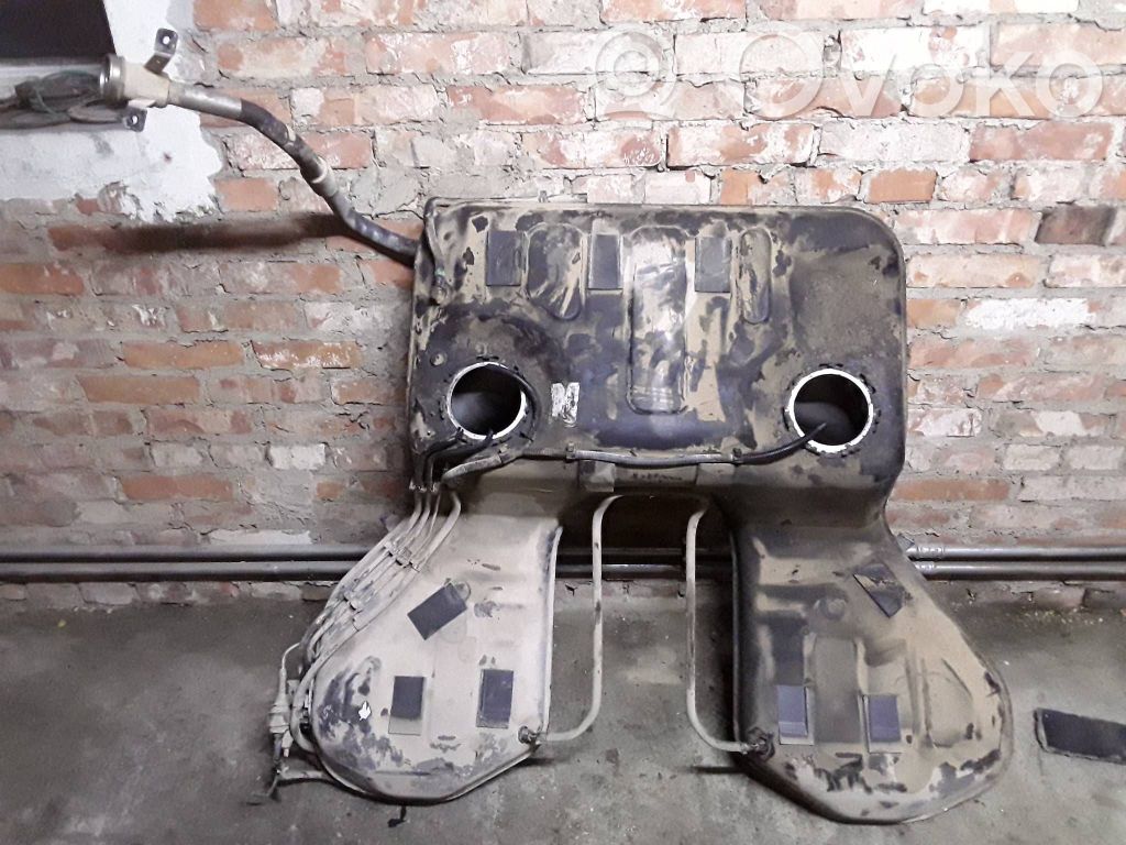 Audi A8 S8 D3 4E Fuel tank 