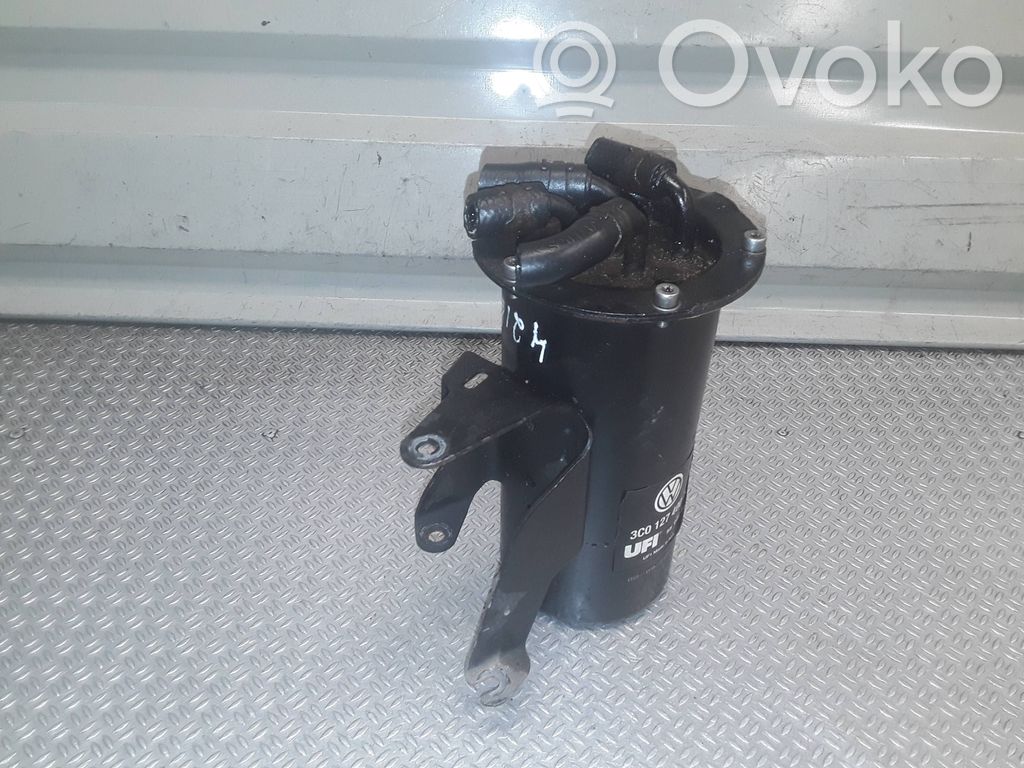 Volkswagen PASSAT B6 Fuel filter housing 