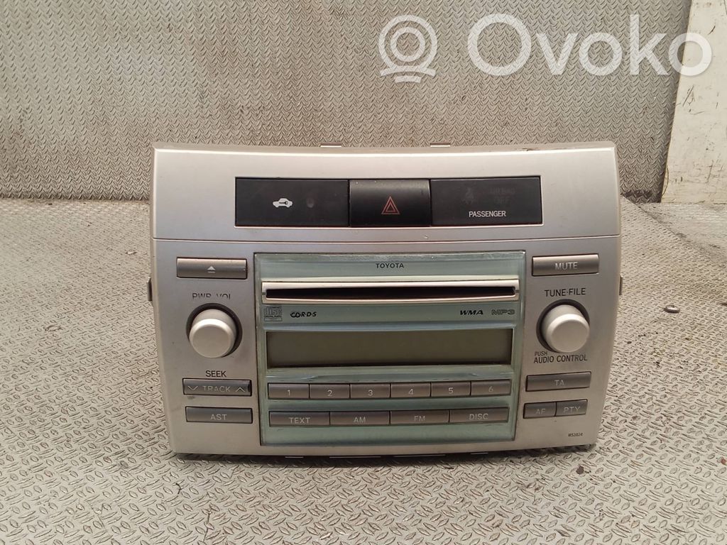 Toyota Corolla Verso AR10 Radio / CD/DVD atskaņotājs / navigācija 