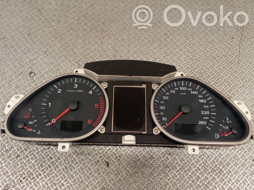 Speedometer (instrument cluster)   4F0920931B,4F0910930A