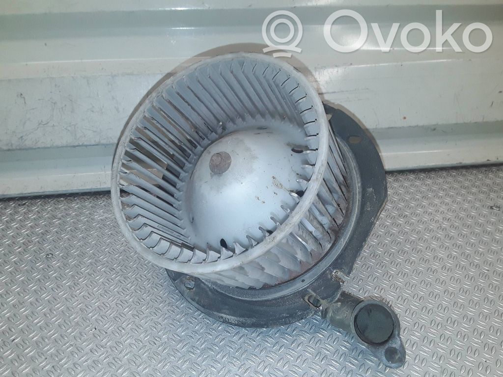 Mazā radiatora ventilators