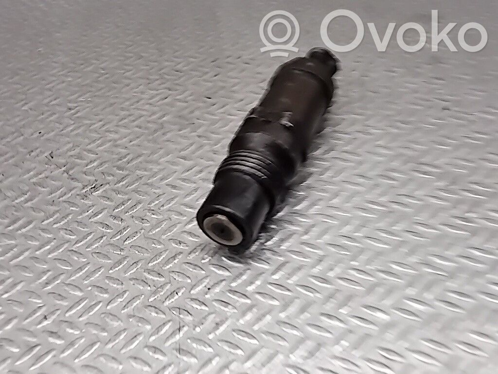 Volkswagen Golf III Inyector de combustible 