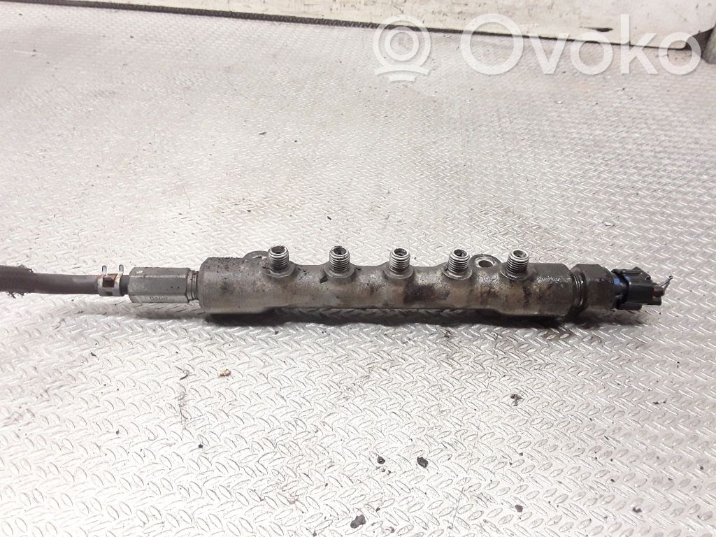 Toyota Corolla Verso AR10 Kraftstoffverteiler Einspritzleiste Verteilerrohr