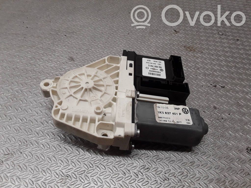 Volkswagen Jetta V Motorino alzacristalli della portiera anteriore 