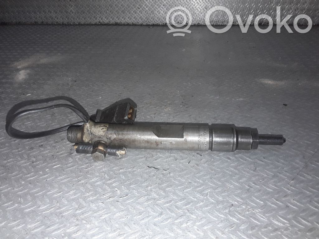 Polttoainesuutin   028130201S