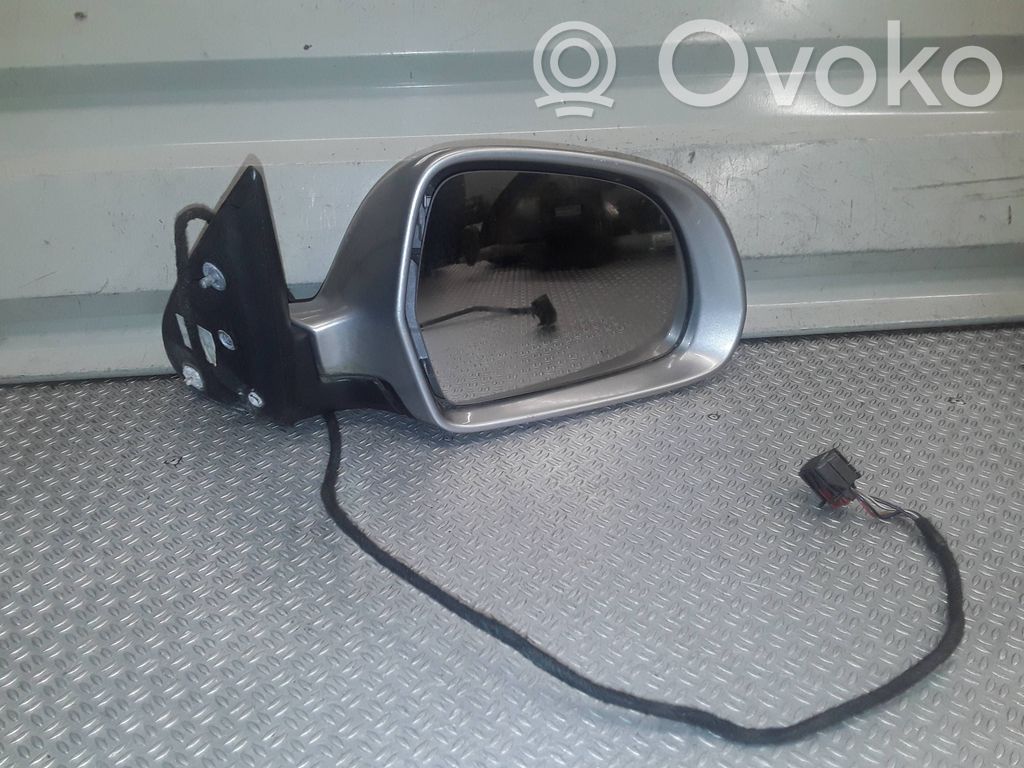 Skoda Octavia Mk2 (1Z) Specchietto retrovisore elettrico portiera anteriore 