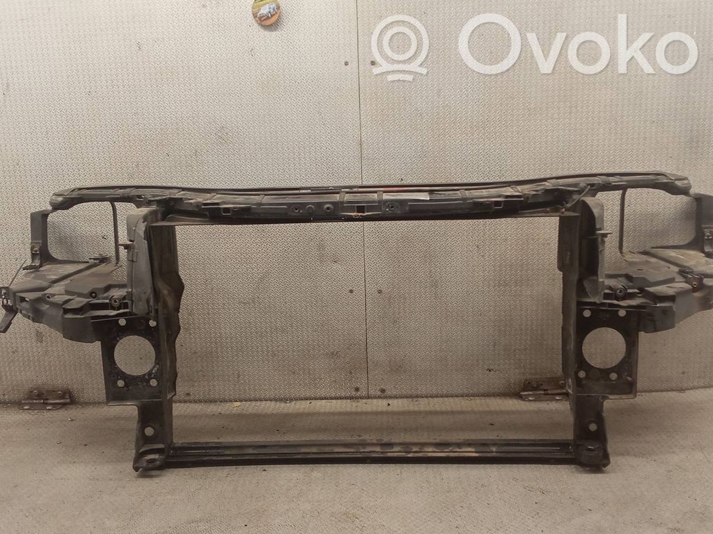 Audi A8 S8 D3 4E Radiatorių panelė 