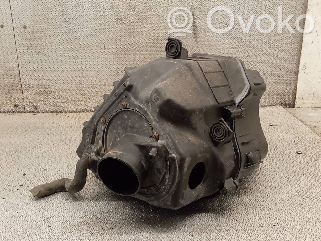 Audi A8 S8 D3 4E Air filter box 
