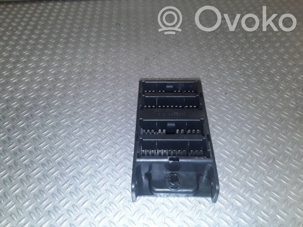 Muut ohjainlaitteet/moduulit   913103E810