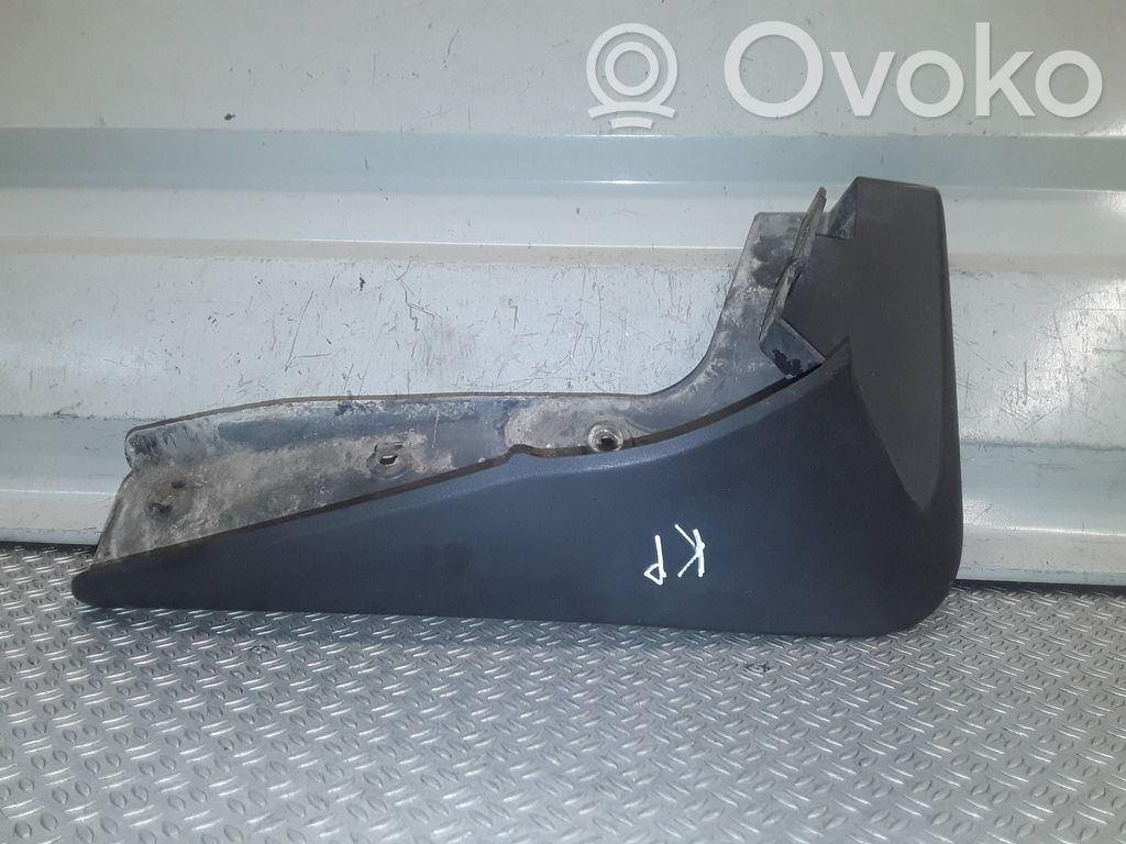 KIA Sorento Eturoiskeläppä 