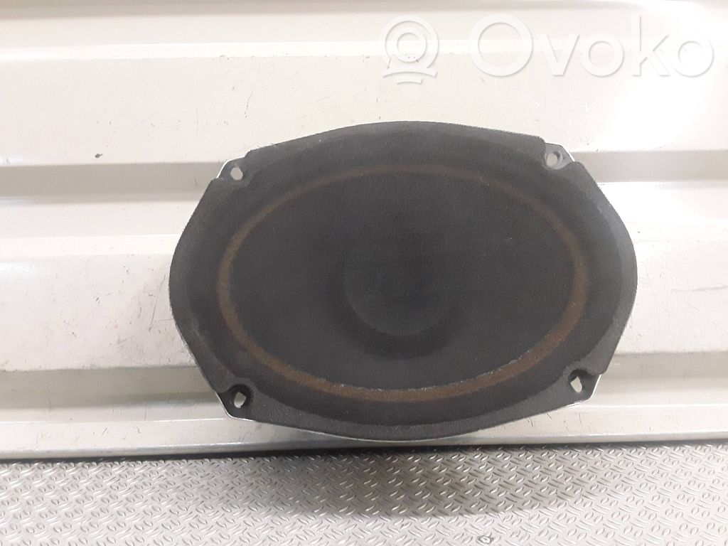 Dodge Caliber Altavoz de la puerta delantera 