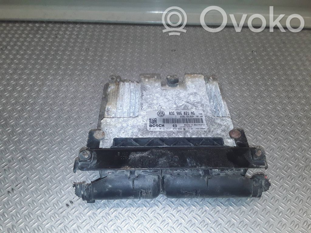 Volkswagen PASSAT B6 Engine control unit/module 