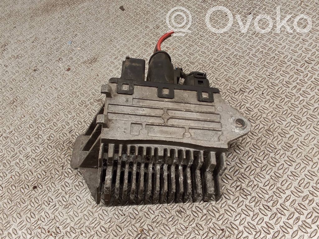 Audi A2 Coolant fan relay 