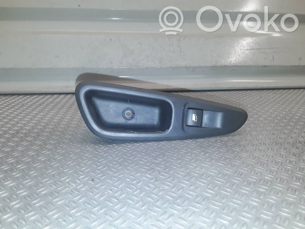 Peugeot 308 Electric window control switch 