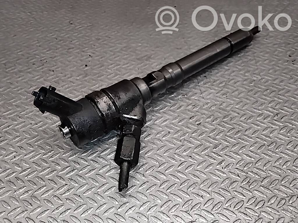 KIA Carens I Injector combustibil 