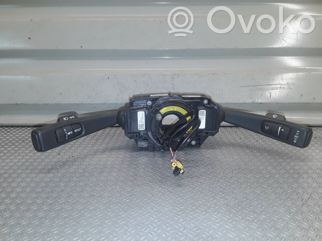 Volvo S80 Wiper turn signal indicator stalk/switch 