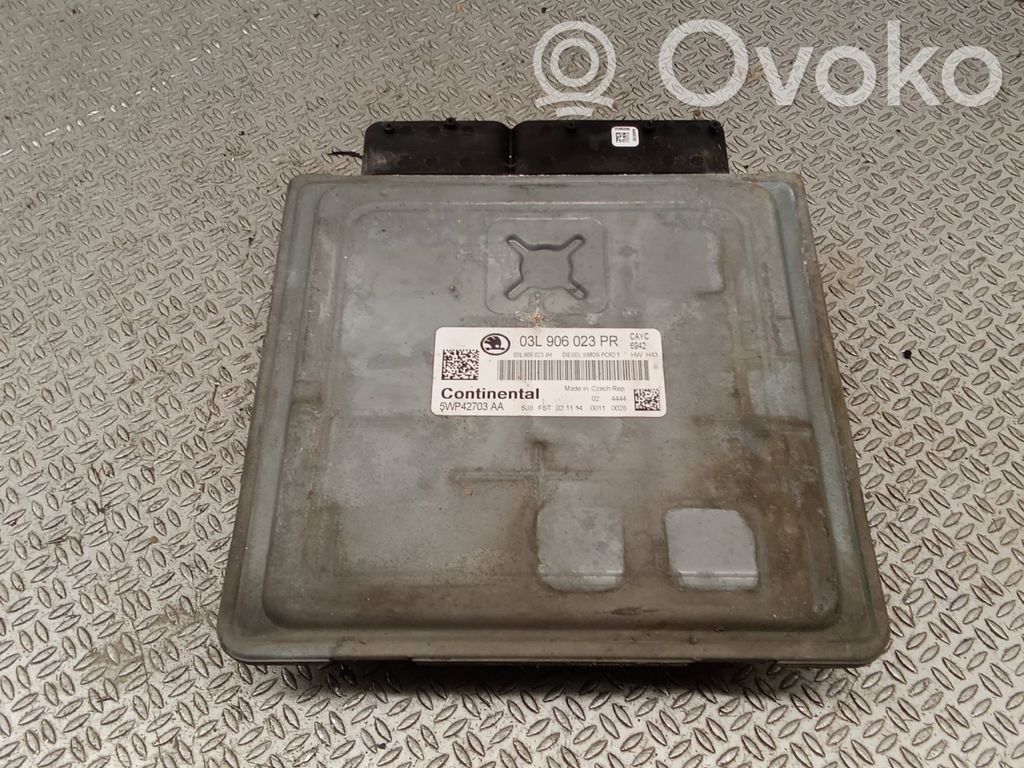 Skoda Superb B6 (3T) Engine control unit/module 
