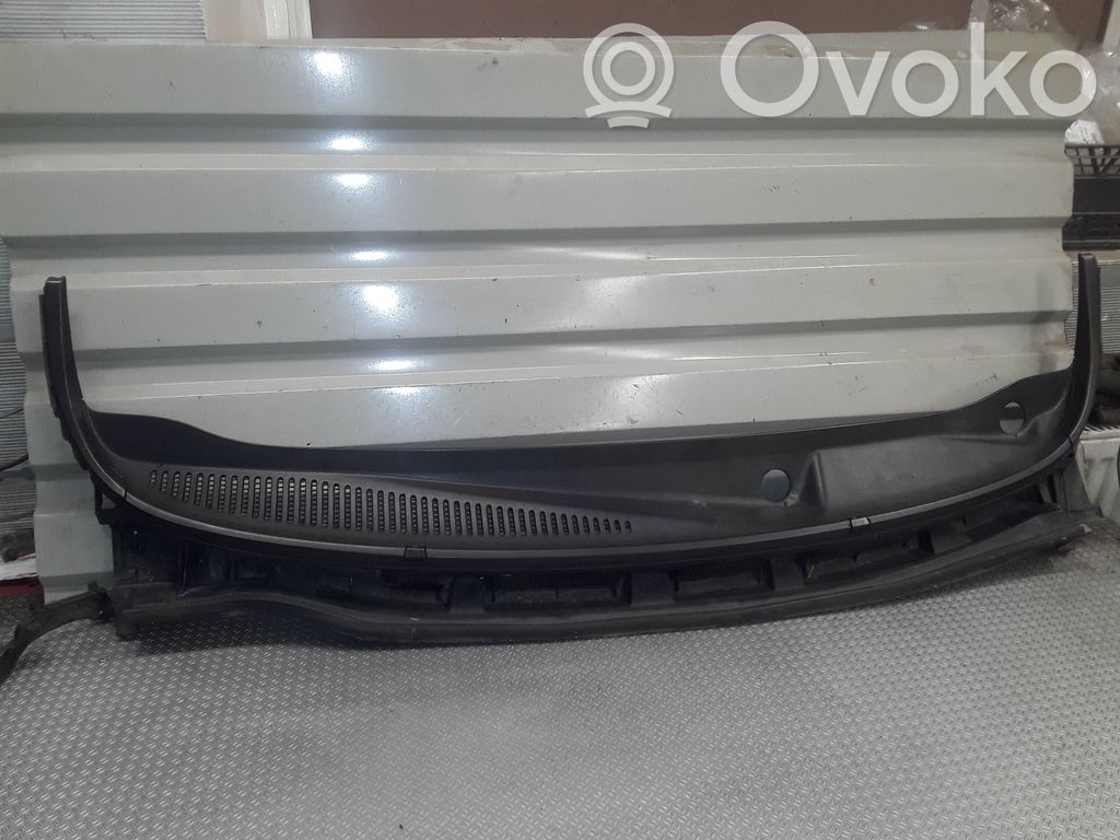Nissan Note (E11) Moldura del limpia 