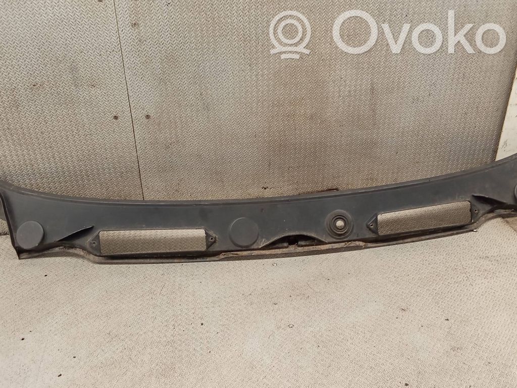 BMW 1 E81 E87 Wiper trim 