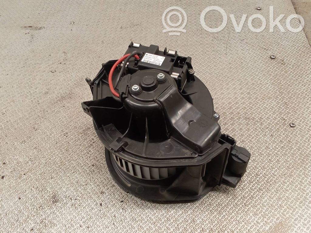 Mazā radiatora ventilators   4F0820521,4F0910521