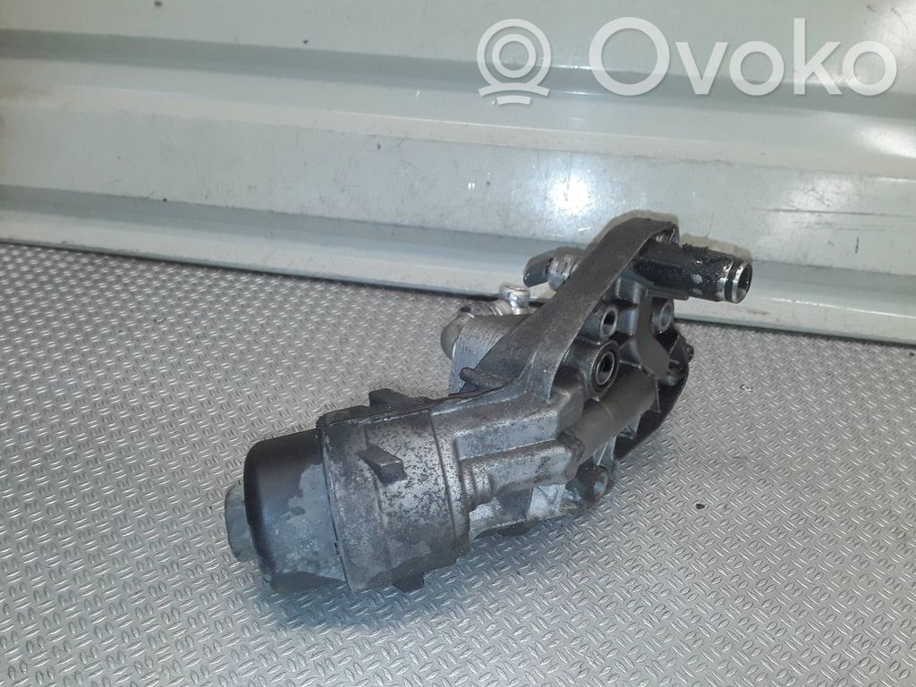 Opel Insignia A Öljynsuodattimen kannake