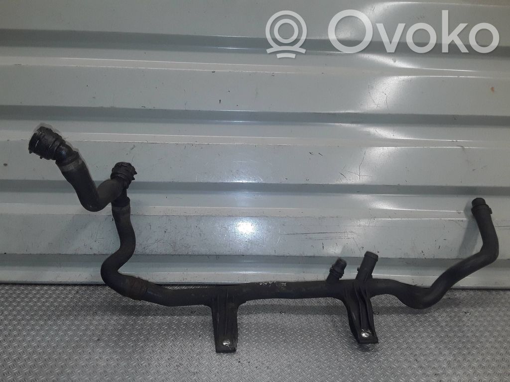 Engine coolant pipe/hose   7526915