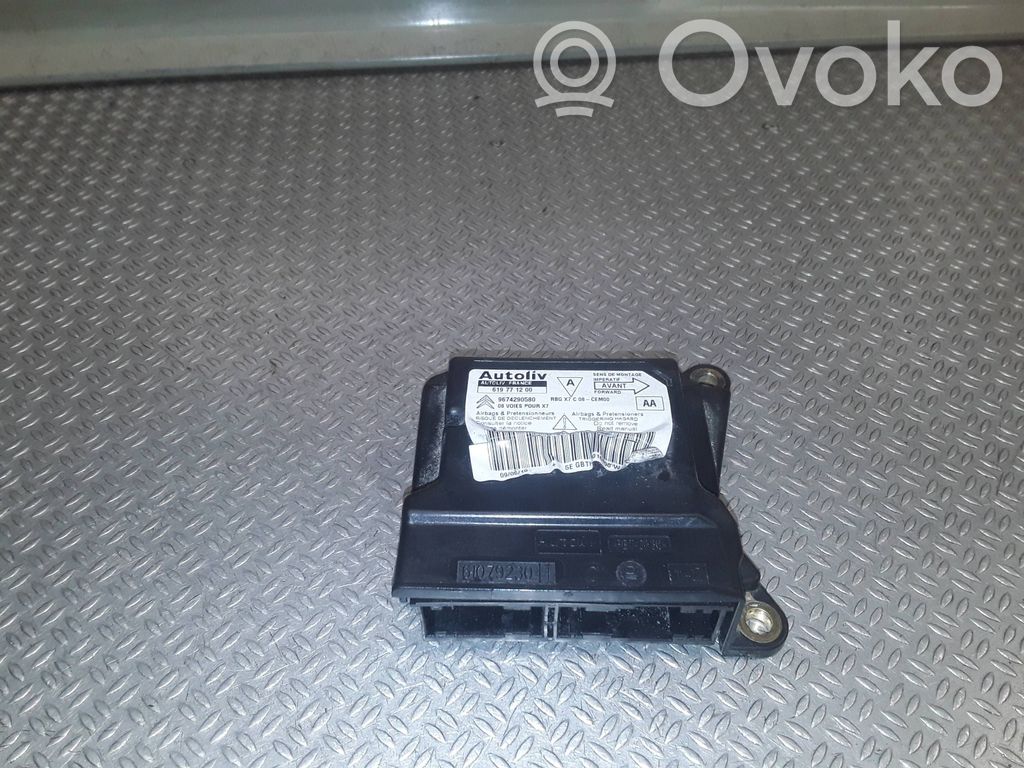 Module de contrôle airbag   9674290580
